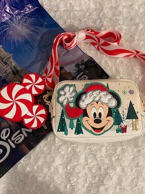 Disney Parks Loungefly 2026 Christmas Mickey Crossbody Bag Purse & Coin Pouch